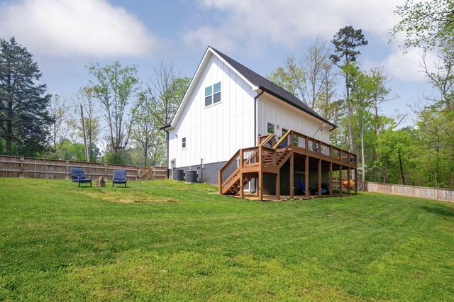 4632 Pattentown Road, Ooltewah, TN 37363