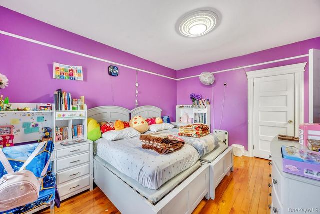 91-13 184th Street, Hollis, NY 11423