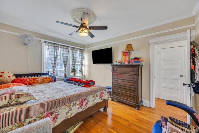 91-13 184th Street, Hollis, NY 11423