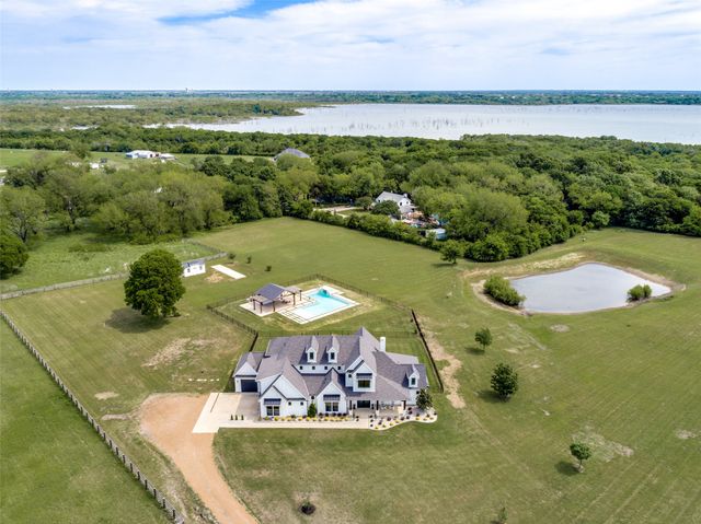 1505 E Winningkoff Road, Lucas, TX 75002