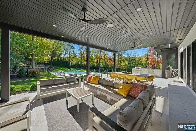 55 Oxford Drive, Tenafly, NJ 07670