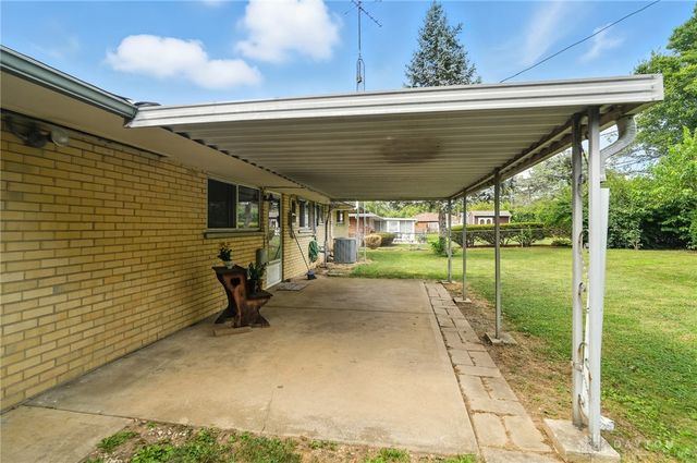 4792 Loxley Drive, Moraine, OH 45439