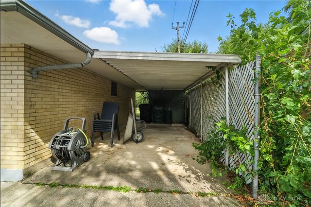 4792 Loxley Drive, Moraine, OH 45439