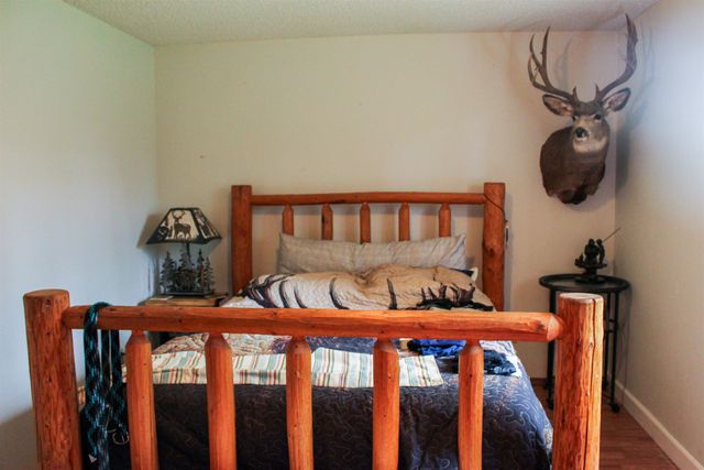 8311 N Greenwood Ct, Spokane, WA 99208