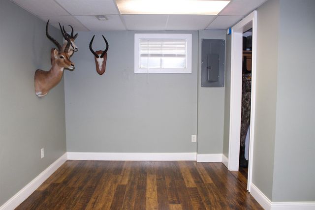 8311 N Greenwood Ct, Spokane, WA 99208