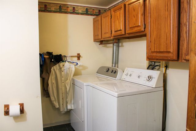 8311 N Greenwood Ct, Spokane, WA 99208