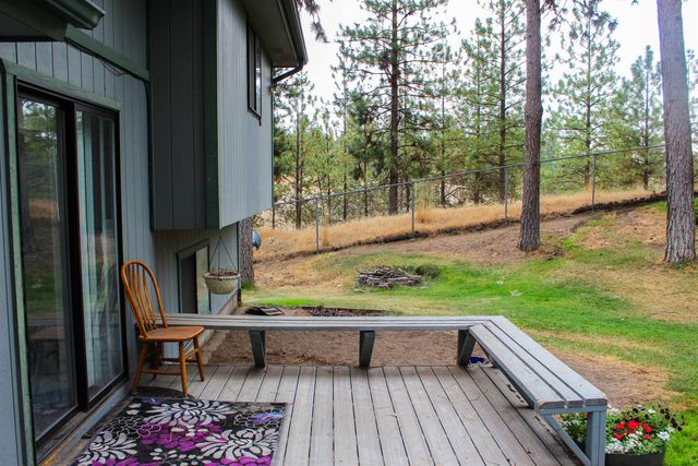 8311 N Greenwood Ct, Spokane, WA 99208