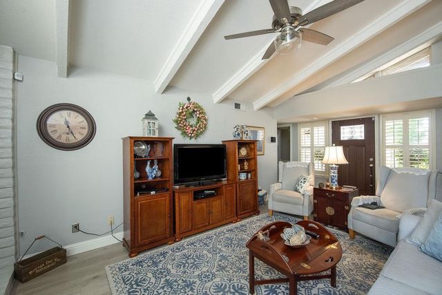 1834 Venetian Dr, Stockton, CA 95207