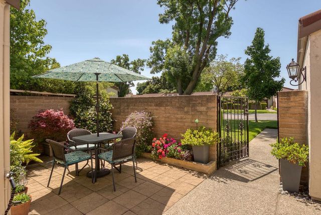 1834 Venetian Dr, Stockton, CA 95207