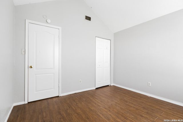 6710 WINDSOR HOLW, San Antonio, TX 78239