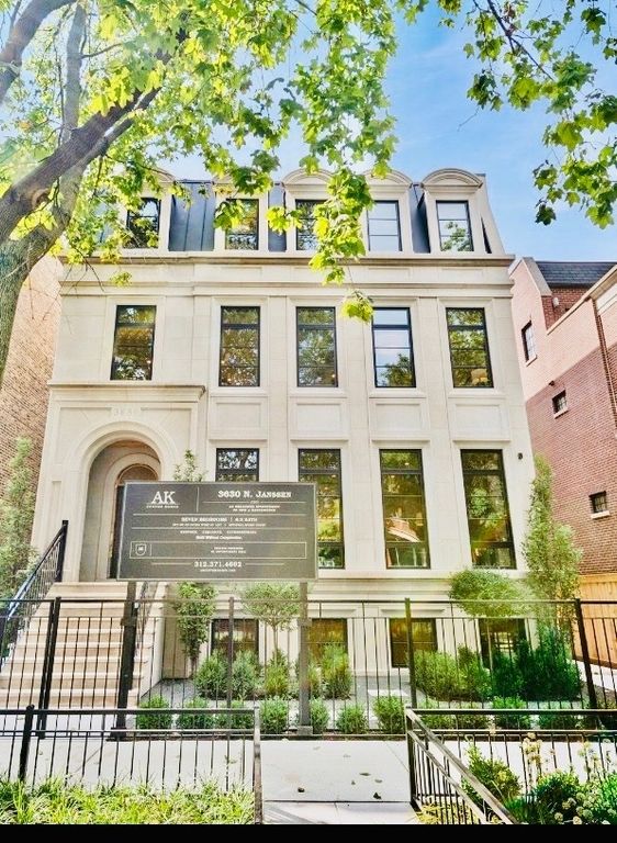 3630 N Janssen Street, Chicago, IL 60613 — exterior