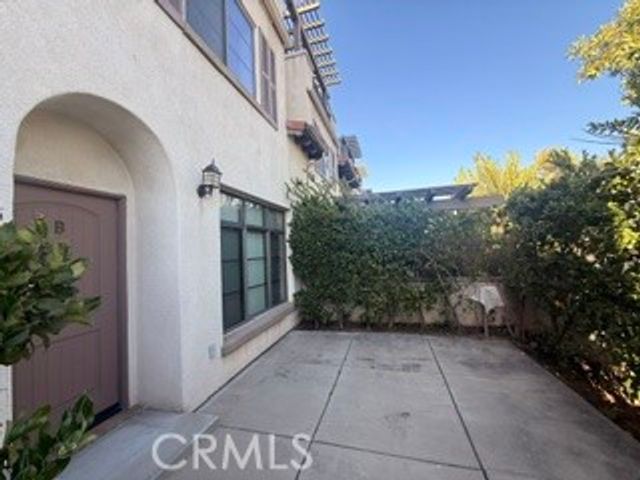 879 Michigan Boulevard B, Pasadena, CA 91107