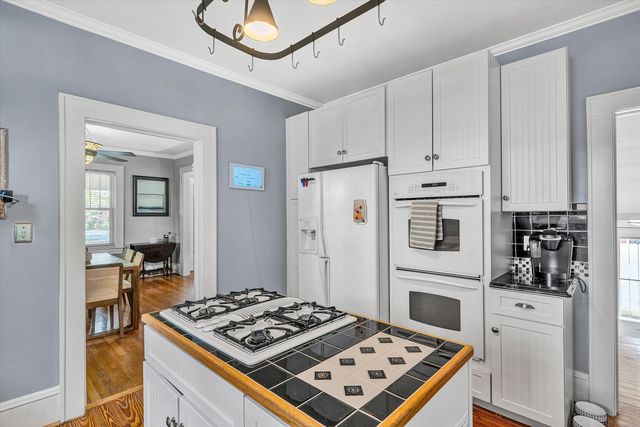 1912 Bluemont AVE SW, Roanoke, VA 24015