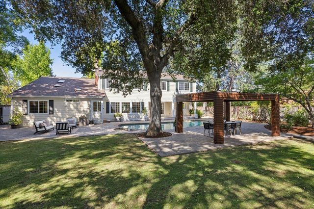 20210 La Paloma Avenue, Saratoga, CA 95070