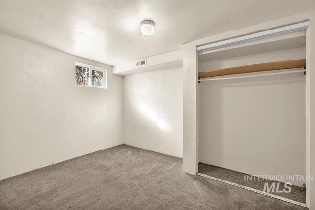 553 Quincy Street, Twin Falls, ID 83301