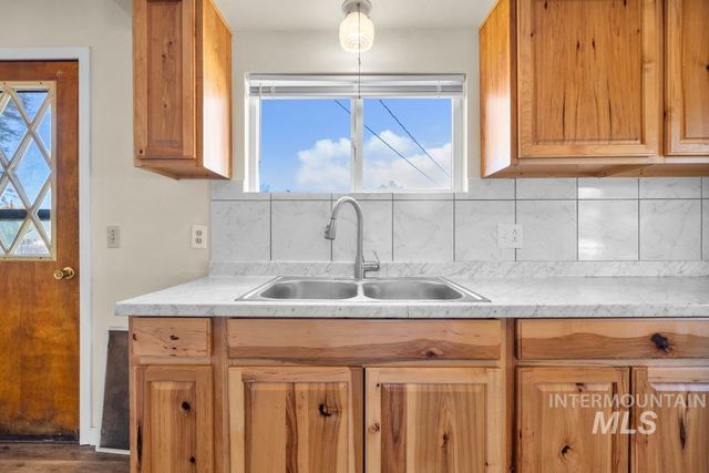 553 Quincy Street, Twin Falls, ID 83301