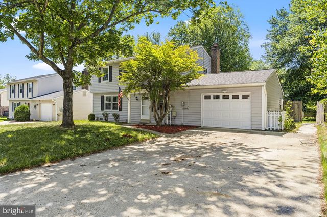 10755 CEDARWOOD DR, Waldorf, MD 20601
