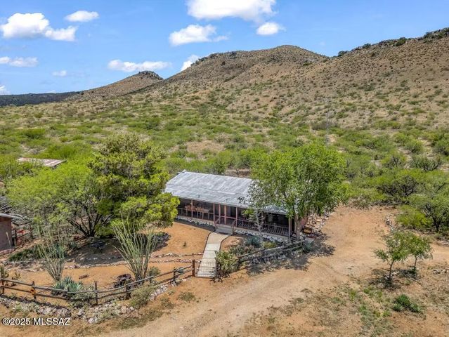 7101 E White Pacheco Street, Willcox, AZ 85643
