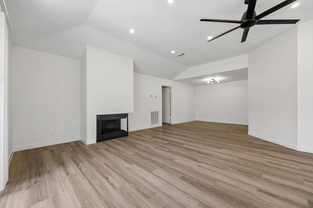 16123 Camino Del Sol Drive, Houston, TX 77083