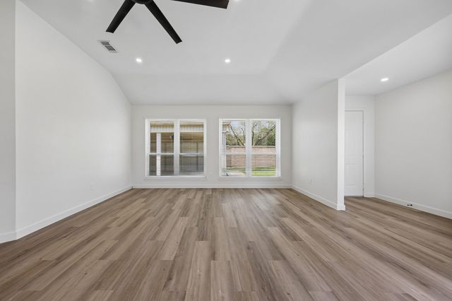 16123 Camino Del Sol Drive, Houston, TX 77083