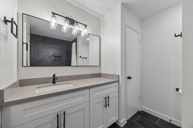 16123 Camino Del Sol Drive, Houston, TX 77083
