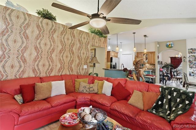 10 Statice Court, Homosassa, FL 34446