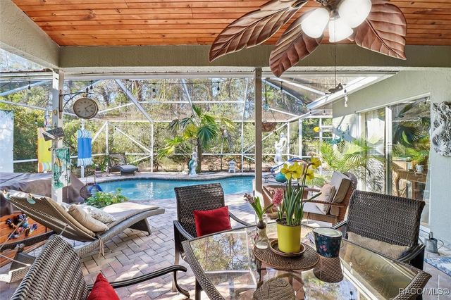 10 Statice Court, Homosassa, FL 34446