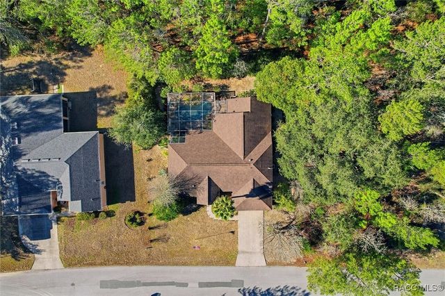 10 Statice Court, Homosassa, FL 34446