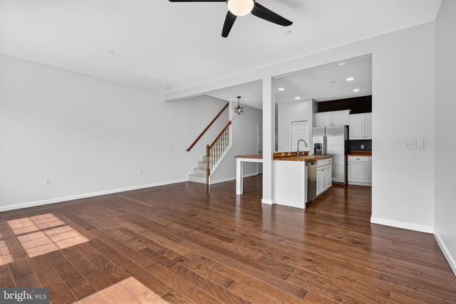 1772 FAIRBANK LN, Mechanicsburg, PA 17055