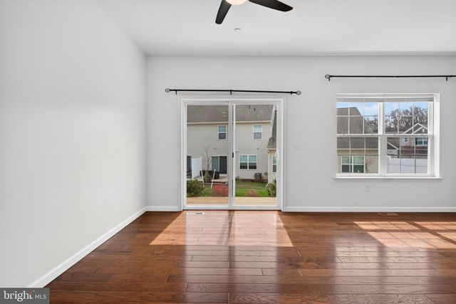 1772 FAIRBANK LN, Mechanicsburg, PA 17055