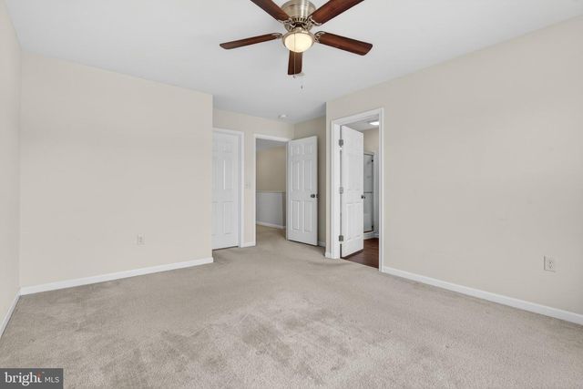 1772 FAIRBANK LN, Mechanicsburg, PA 17055