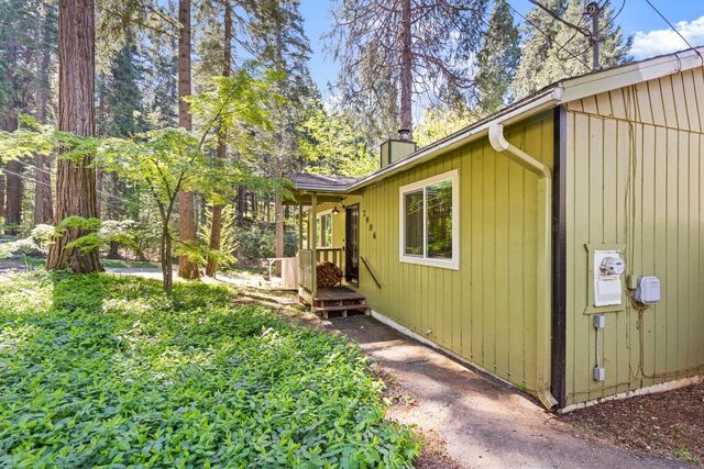 2906 Marilyn Dr, Pollock Pines, CA 95726