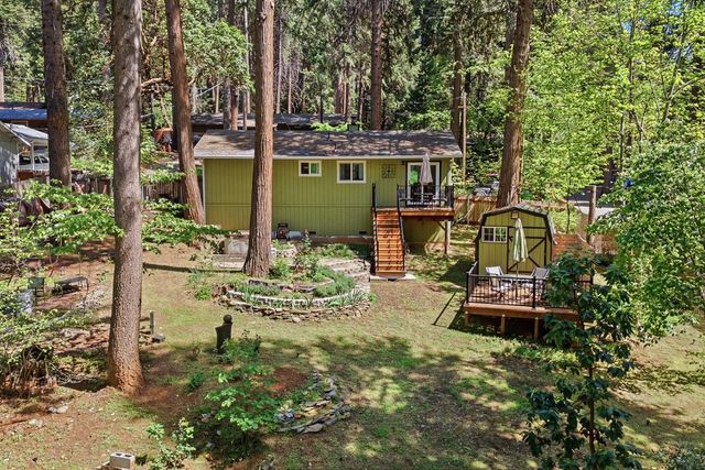 2906 Marilyn Dr, Pollock Pines, CA 95726