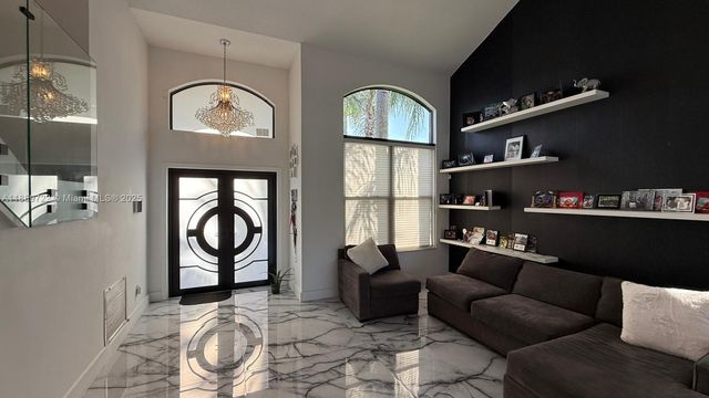 1211 SW 178th Way 1211, Pembroke Pines, FL 33029