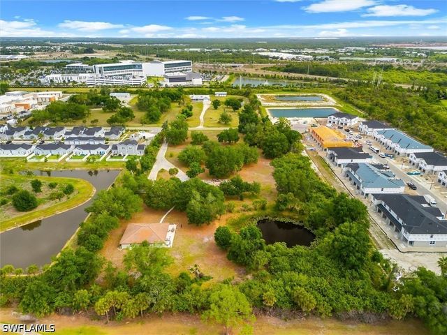 2900 Curry LN, Nokomis, FL 34275