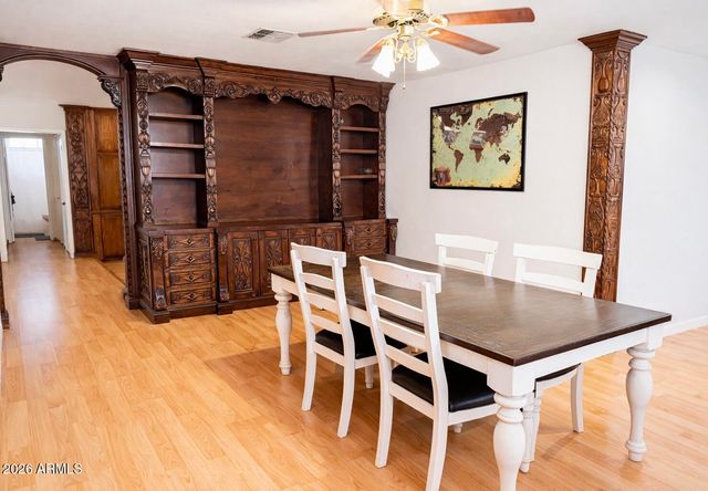 17613 N 55TH Drive, Glendale, AZ 85308