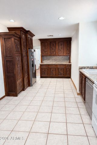 17613 N 55TH Drive, Glendale, AZ 85308