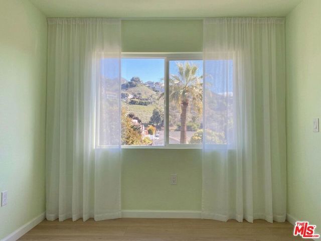 3131 Jolley Drive, Burbank, CA 91504