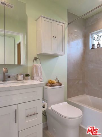 3131 Jolley Drive, Burbank, CA 91504