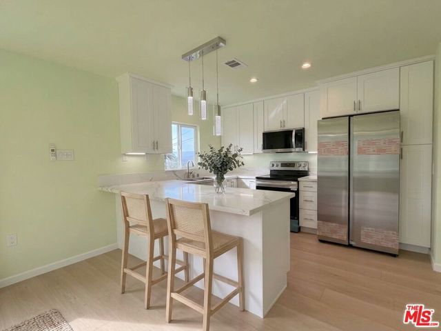 3131 Jolley Drive, Burbank, CA 91504