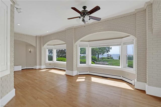 2204 Chesapeake AVE, Hampton, VA 23661