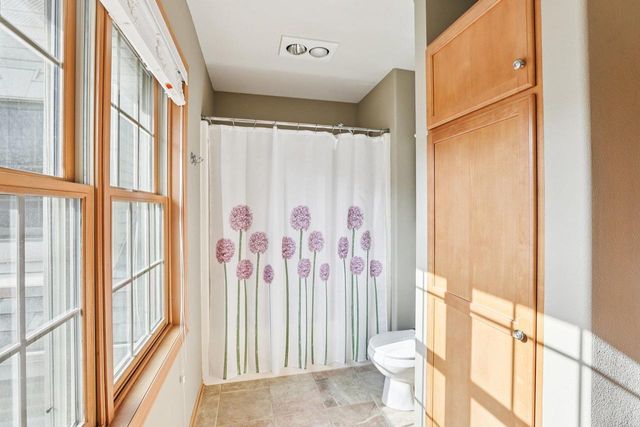 5654 Cobblestone Lane, Waunakee, WI 53597