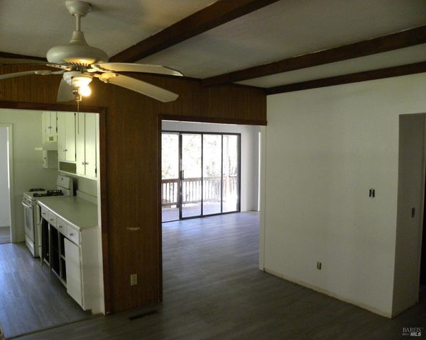 8260 Trenton Rd, Forestville, CA 95436