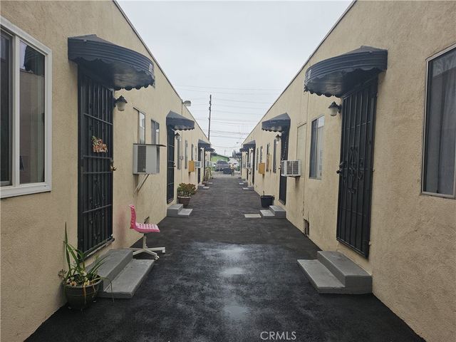 2815 Orchard Place, South Gate, CA 90280