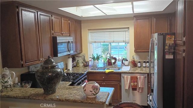 1649 Toyon, Corona, CA 92882