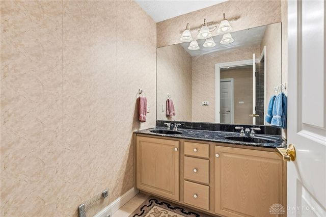 999 Brookwood Drive, Troy, OH 45373