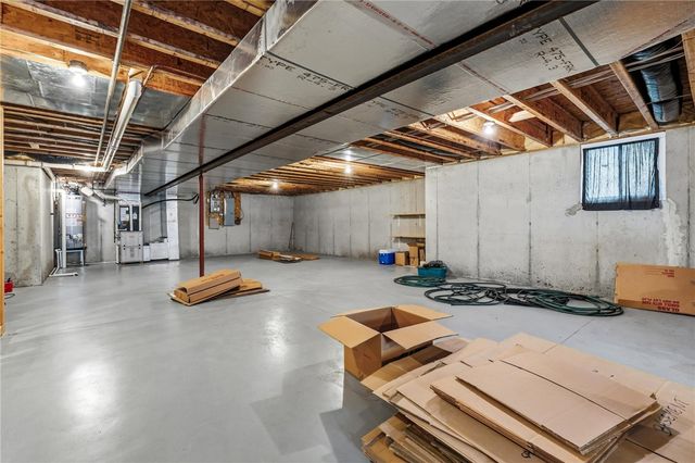 999 Brookwood Drive, Troy, OH 45373