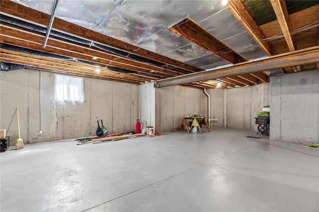 999 Brookwood Drive, Troy, OH 45373