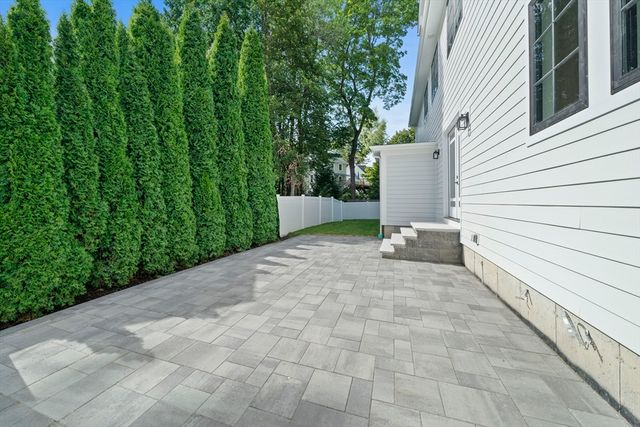 42 Bow Road, Newton, MA 02459