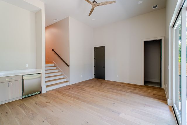 3205A Acklen Ave, Nashville, TN 37212